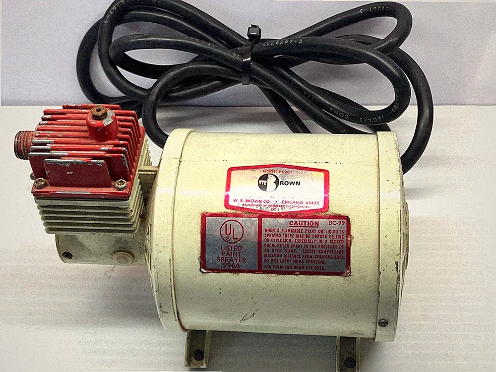 Vintage W.R. Brown Speedy Sprayer Compressor Piston Model PC201
